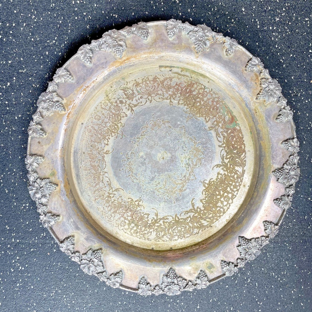 Vtg International Silver Co 115 Footed Silver Plated‎ Plate Grapes Leaves 16"